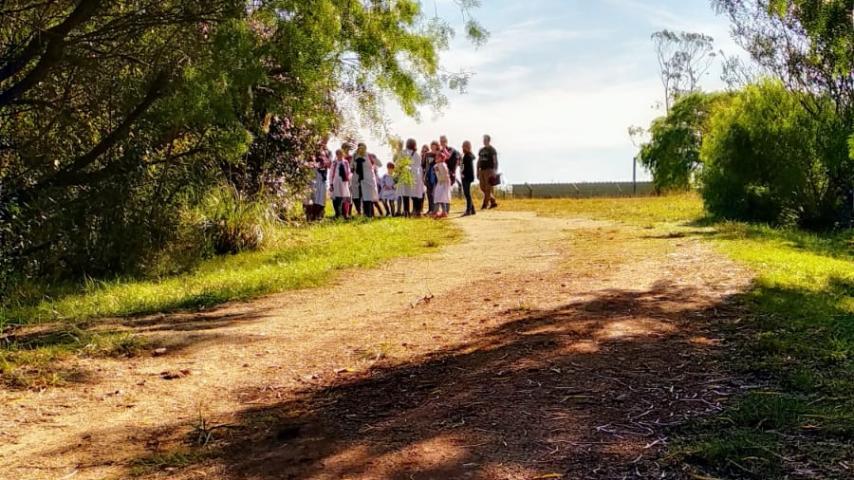 Paseos Guiados por el Monte Nativo para escolares y liceales